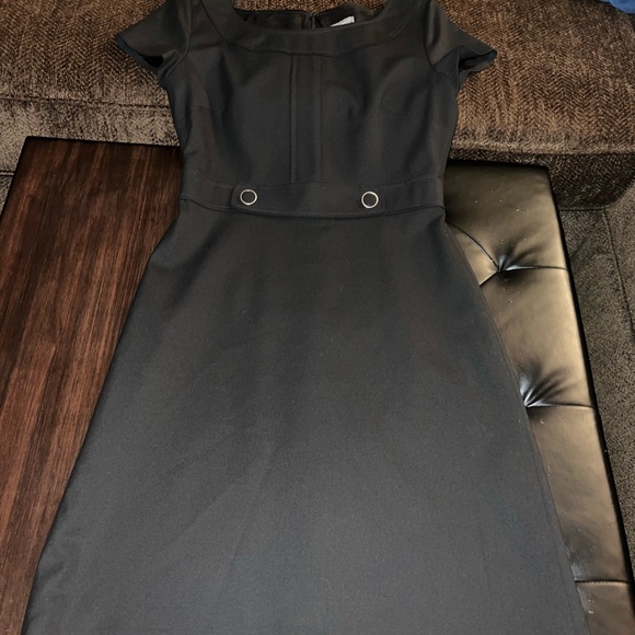 Ann Taylor (Jackie O Vibe) Black Cap-Sleeve Sheath Dress with Ring Detail - Picture 2 of 6